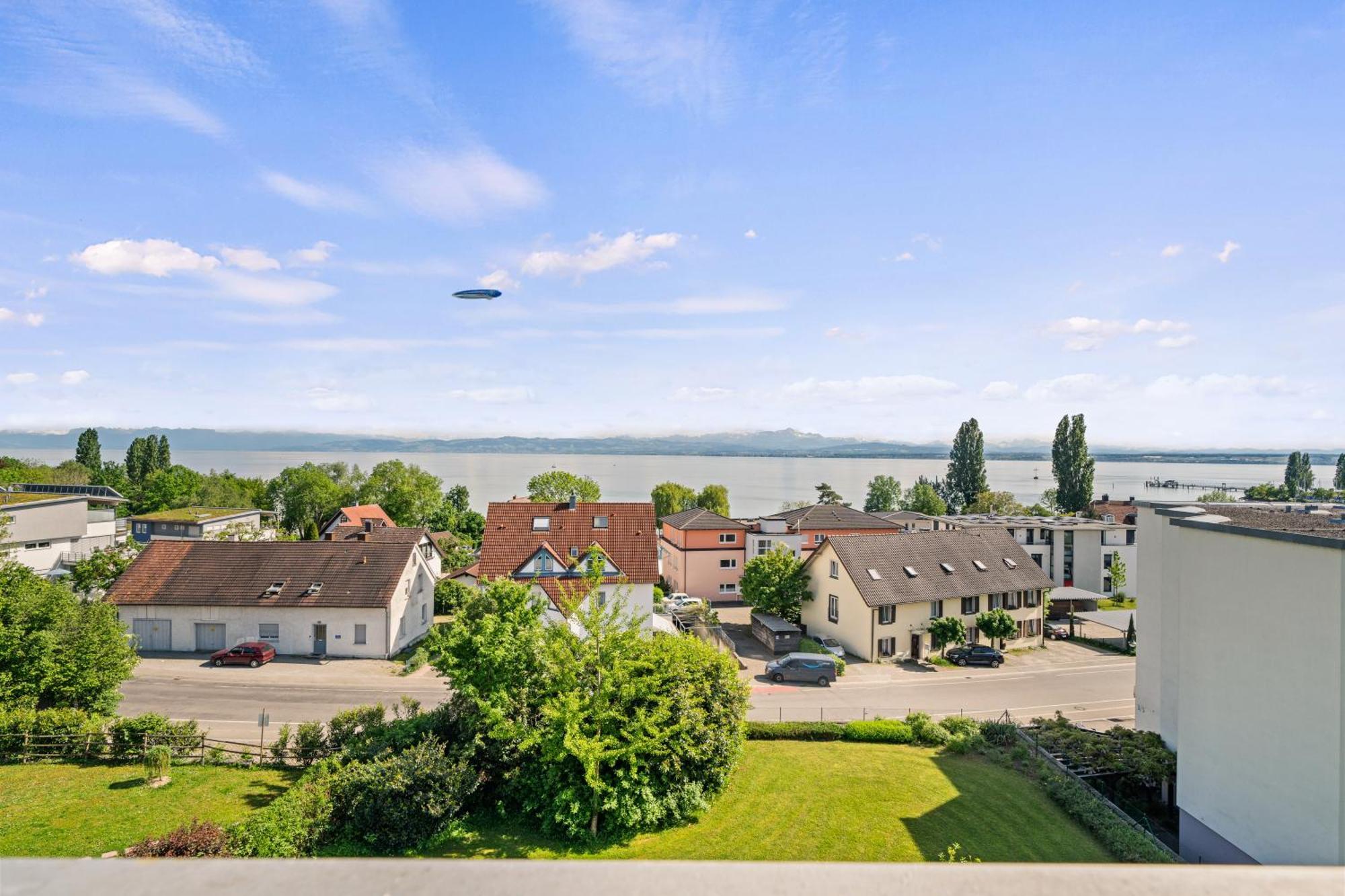 Panorama Penthouse Mit Atemberaubenden See- Und Bergblick Immenstaad am Bodensee Dış mekan fotoğraf